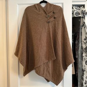 SALE NWOT Beautiful Heather Asymmetrical 100% Wool Hooded Cape Shawl Poncho Wrap